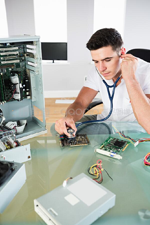 數(shù)字時(shí)代的聽(tīng)診者 當(dāng)工程師手持聽(tīng)診器